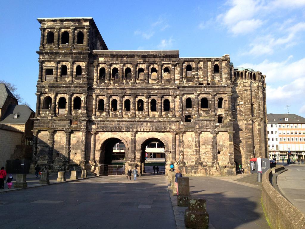 Ferienappartement Hennen Konz Esterno foto