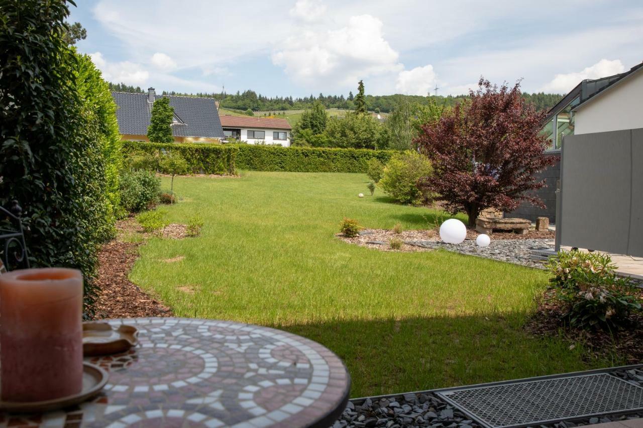 Ferienappartement Hennen Konz Esterno foto